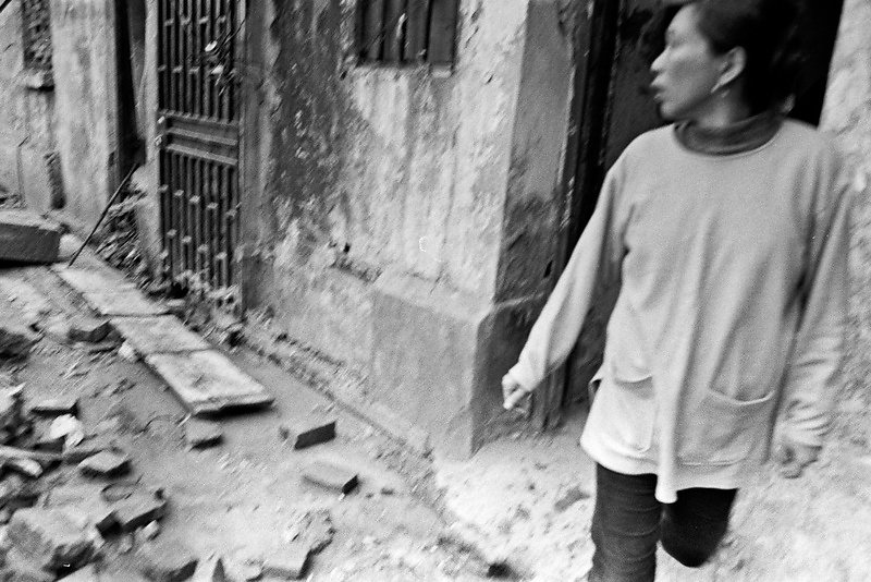 2004-12_002
